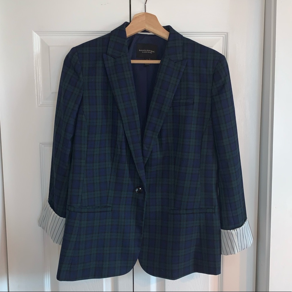 NWOT Banana Republic black-watch plaid blazer